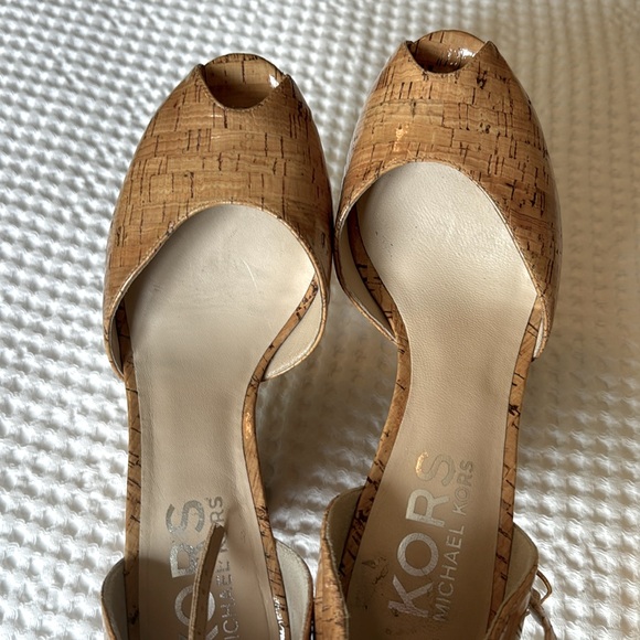 Michael Kors Cork Wedges, Woman’s Size 8.5 - Picture 13 of 15